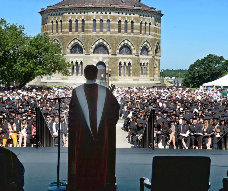 Who Can You Expect as a College Commencement Speaker?