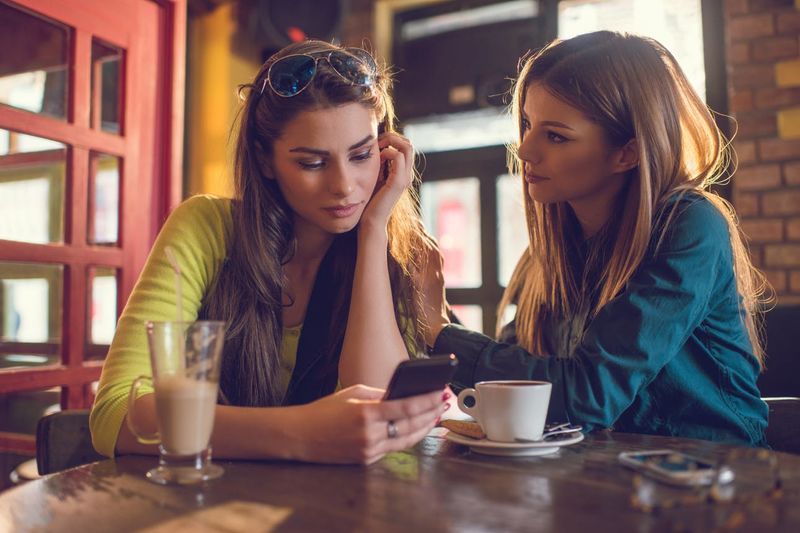 3 Ways to be a More Reliable Friend